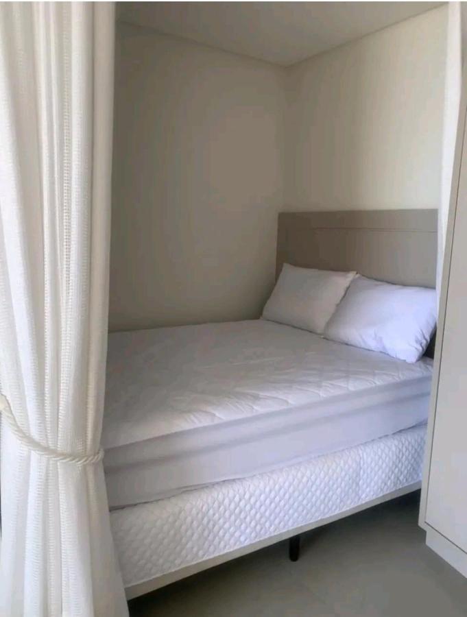Loft 221 Apart Hotel Farol De Santa Marta Laguna Exterior photo